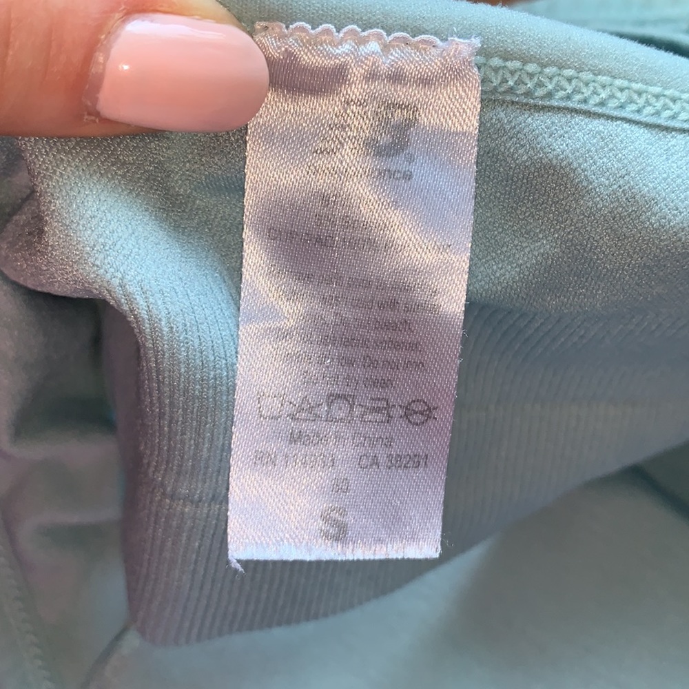 New Balance Light Blue Mesh Sports Bra - Picture 4 of 10